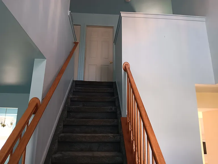 3354 Turnberry Ln — Photo 3