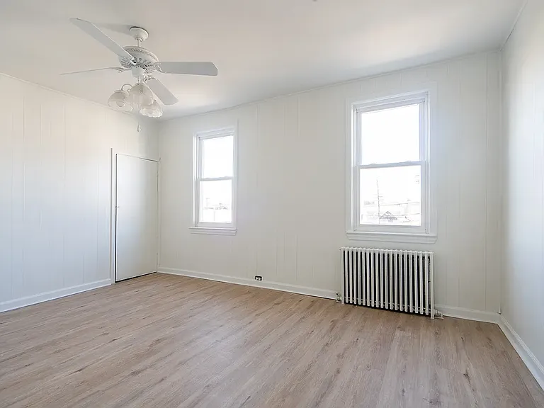 200 West St #2 — Photo 4