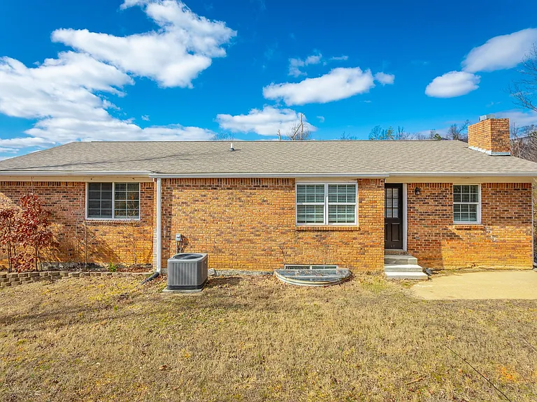 8214 Holly Crest Dr — Photo 47