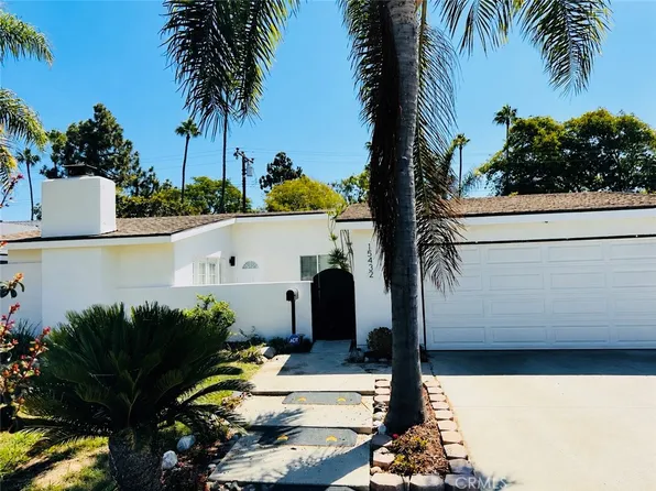15432 Salisbury Ln, Huntington Beach, CA 92647