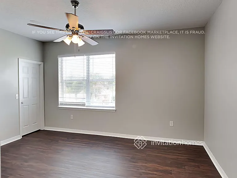 5240 Krenson Woods Way — Photo 10