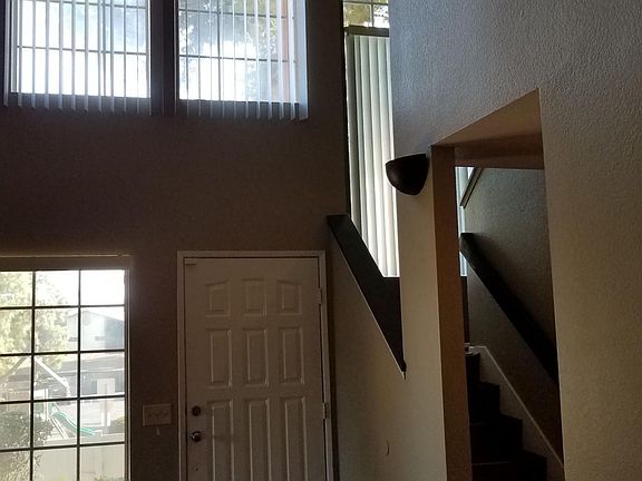 Great Natural Light - Bright and Airy