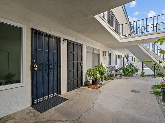 4th image of 1601 College View Dr APT 3