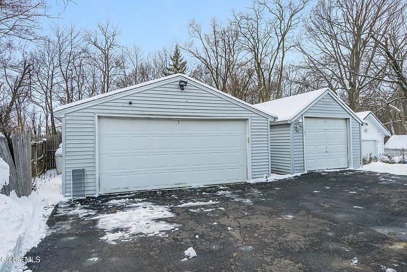 4th image of 268 E Maryland Avenue