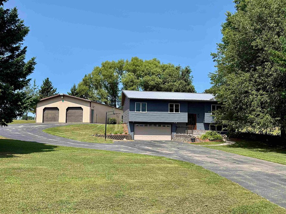 1st image of 23578 Delrae Ave