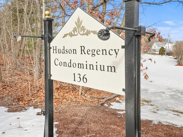 136 Central St APT B5, Hudson, MA 01749