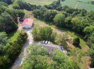 6712 White Oak Rd, Quincy, IL 62305