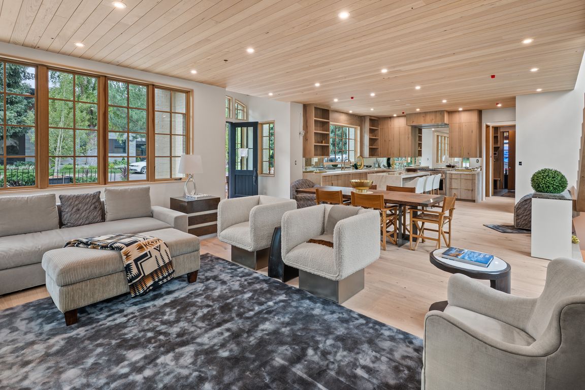 next background image