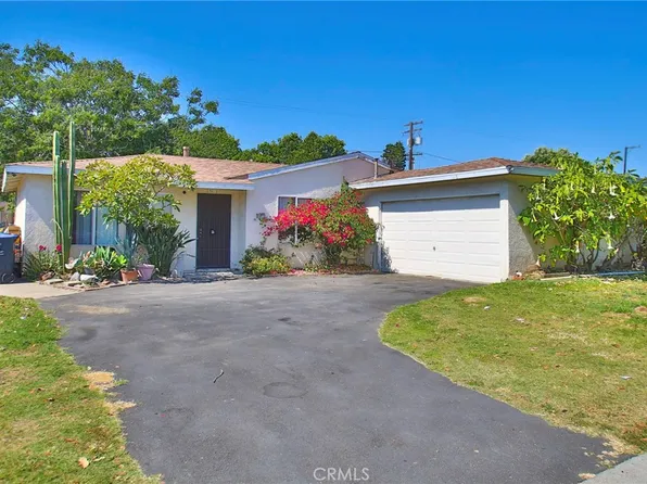 5121 W Roberts Dr, Santa Ana, CA 92704