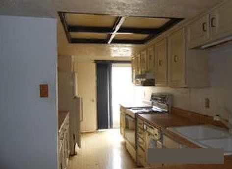 2nd image of 8315 Silvan Wind Ln