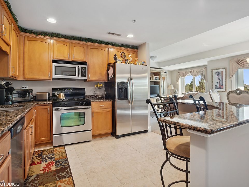 1200 N Foxdale Dr UNIT 111, Addison, IL 60101 Zillow