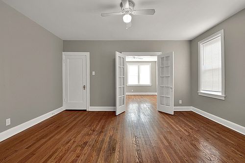 5th image of 4245 Ellenwood Ave