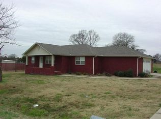 599 Ray Rd, Clarksville, AR 72830