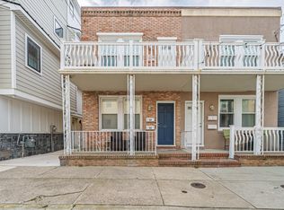 32 S Richards Ave #2, Ventnor City, NJ 08406