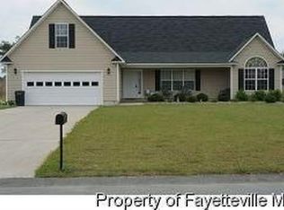 7541 Documentary Dr, Fayetteville, NC 28306