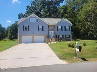 106 Atasi Trl, Vonore, TN 37885