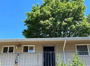 6735 SW Capitol Hill Rd APT 7, Portland, OR 97219