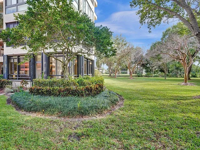 3 bed, 1742 sqft, $3,800 — Photo 3