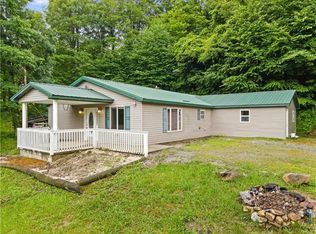 945 Wharton Furnace Rd, Farmington, PA 15437