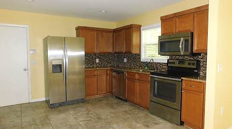 2nd image of 265 NW Harris Lake Dr