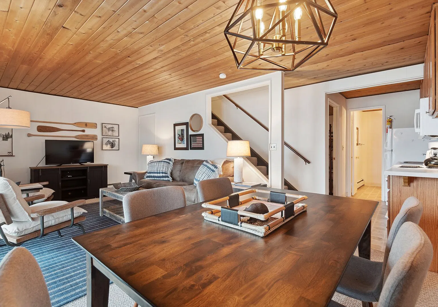 1 bedroom, 1 bath condo on Whitefish Lake — Photo 4