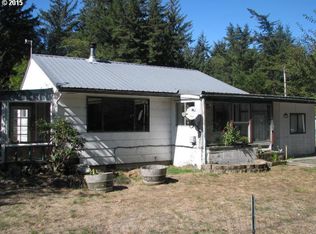 42768 Myrtle Ln, Port Orford, OR