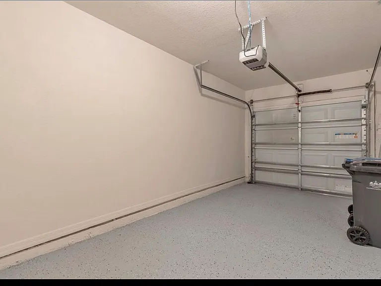 9943 Hound Chase Dr — Photo 18