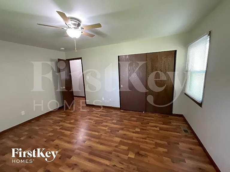 156 Dolores St — Photo 5