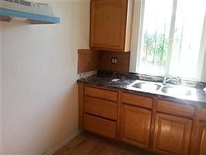 1st image of 1448 W 59th St