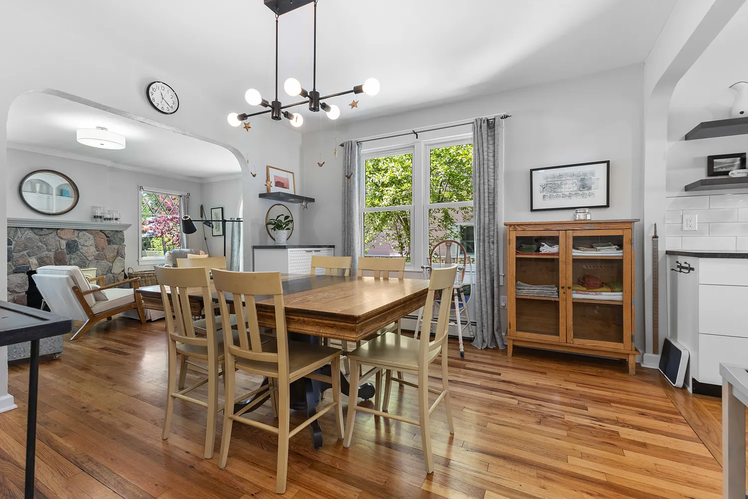 3 bed, 1935 sqft, $7,500 — Photo 3
