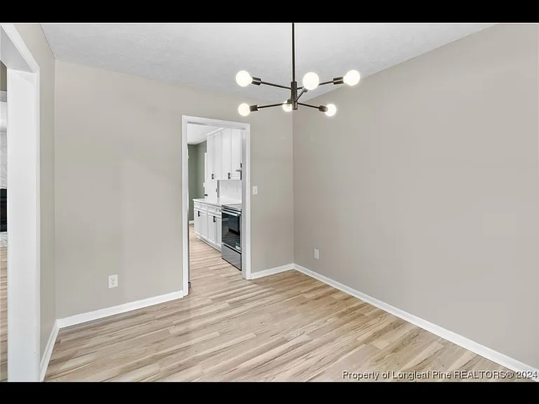 1108 Patrick Dr — Photo 8
