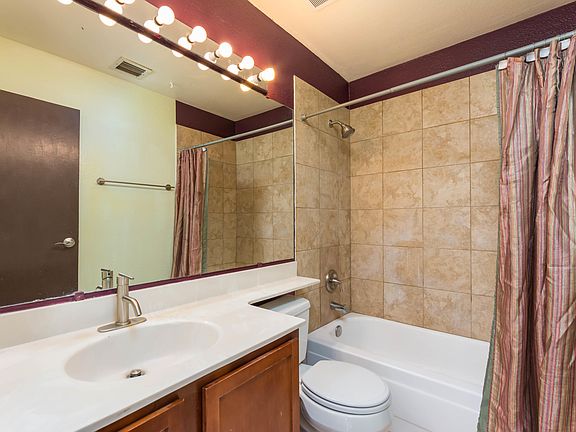 5th image of 8644 N Siriga Way
