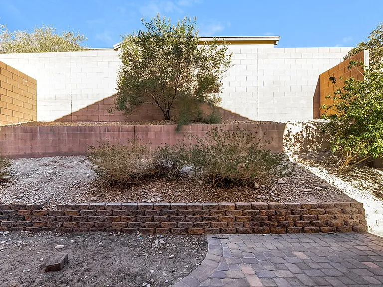 7369 Puddle Duck St — Photo 15