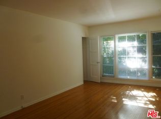 461 Midvale Ave, Los Angeles, CA 90024
