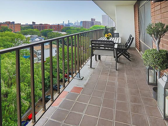 2nd image of 2540 Shore Blvd APT 9I