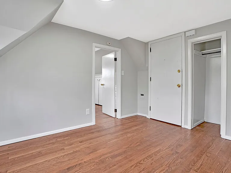 706 Chestnut St — Photo 9
