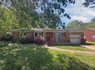 2432 Smith Ave, Chesapeake, VA 23325