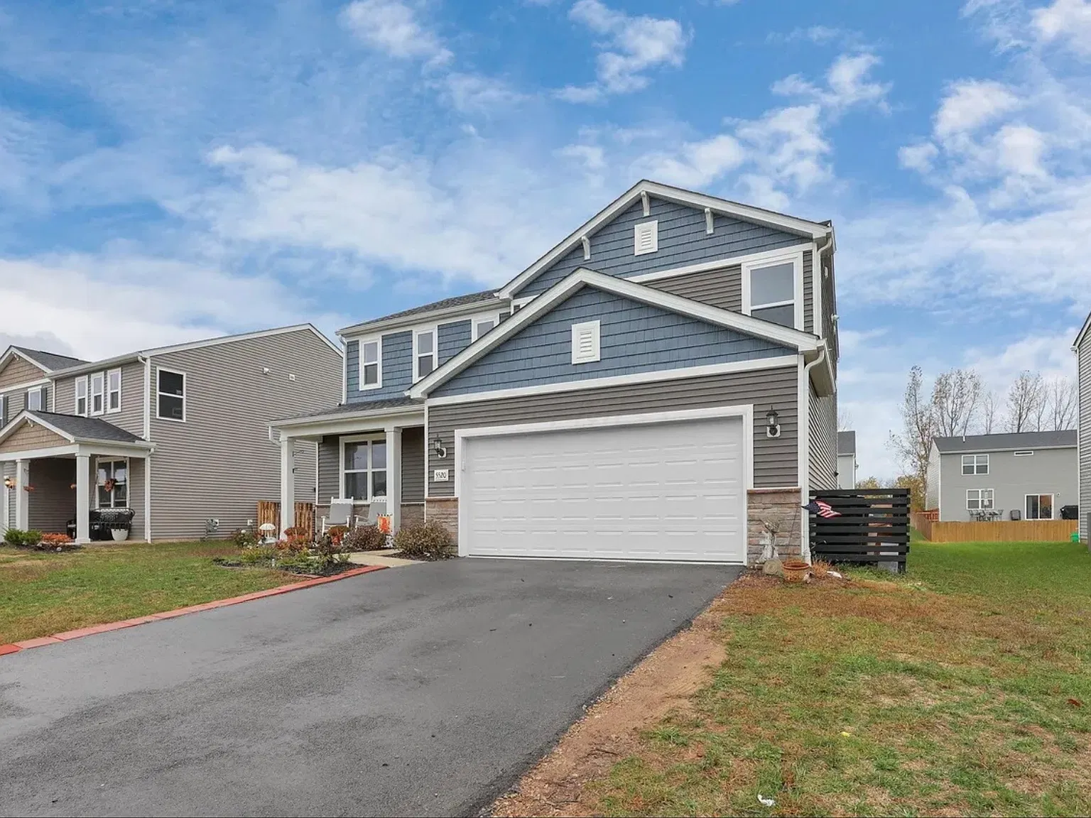 3 bed, 2200 sqft, $2,499 — Photo 3