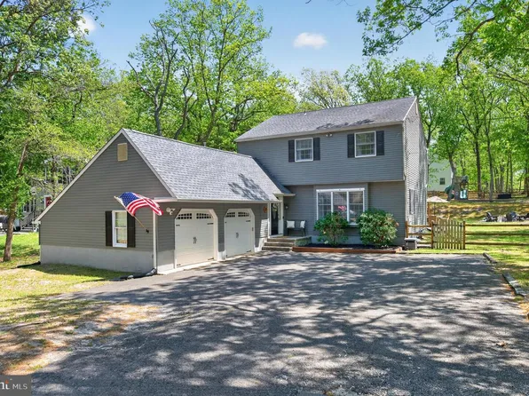 21 Hawthorne Dr, Medford, NJ 08055