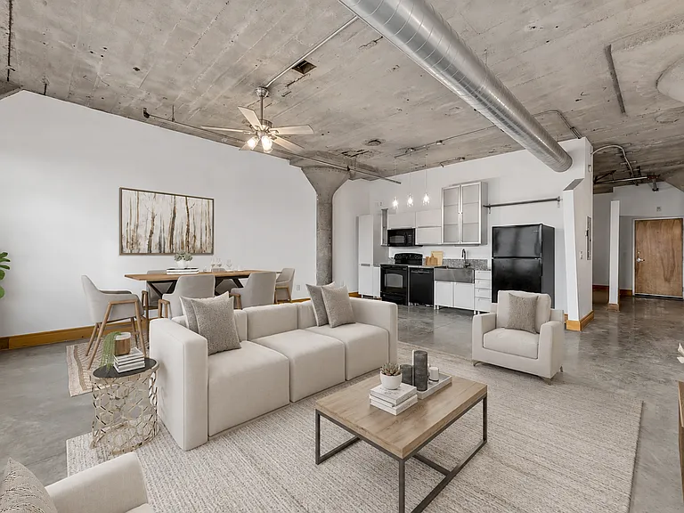 GW Apartments — Photo 27