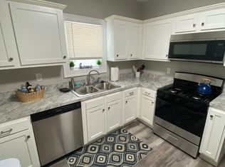 10614 Lee Ave, Cleveland, OH 44106