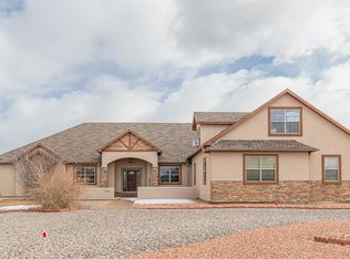 998 Crown Ct, Grand Junction, CO 81505