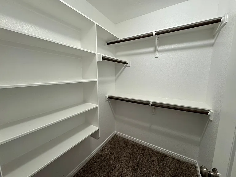 1312 Dowdy Dr — Photo 17