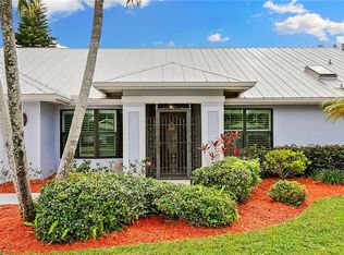 107 Cedar Crest Ct, Naples, FL 34113