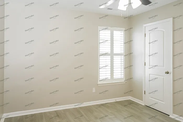 2540 Mable Ln — Photo 10