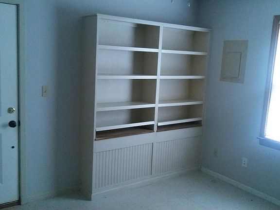 4th image of 2119 Elmwood St