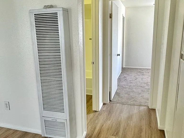 3515-3563 Roosevelt St - Su Casa Apartments — Photo 14
