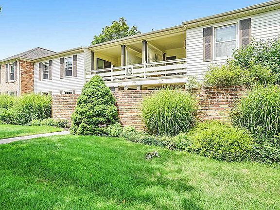2nd image of 2561 Abbington Dr SE