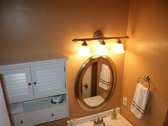 3rd image of 3507 Markham Ct