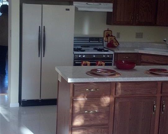 4th image of 5813 N Orlando Dr